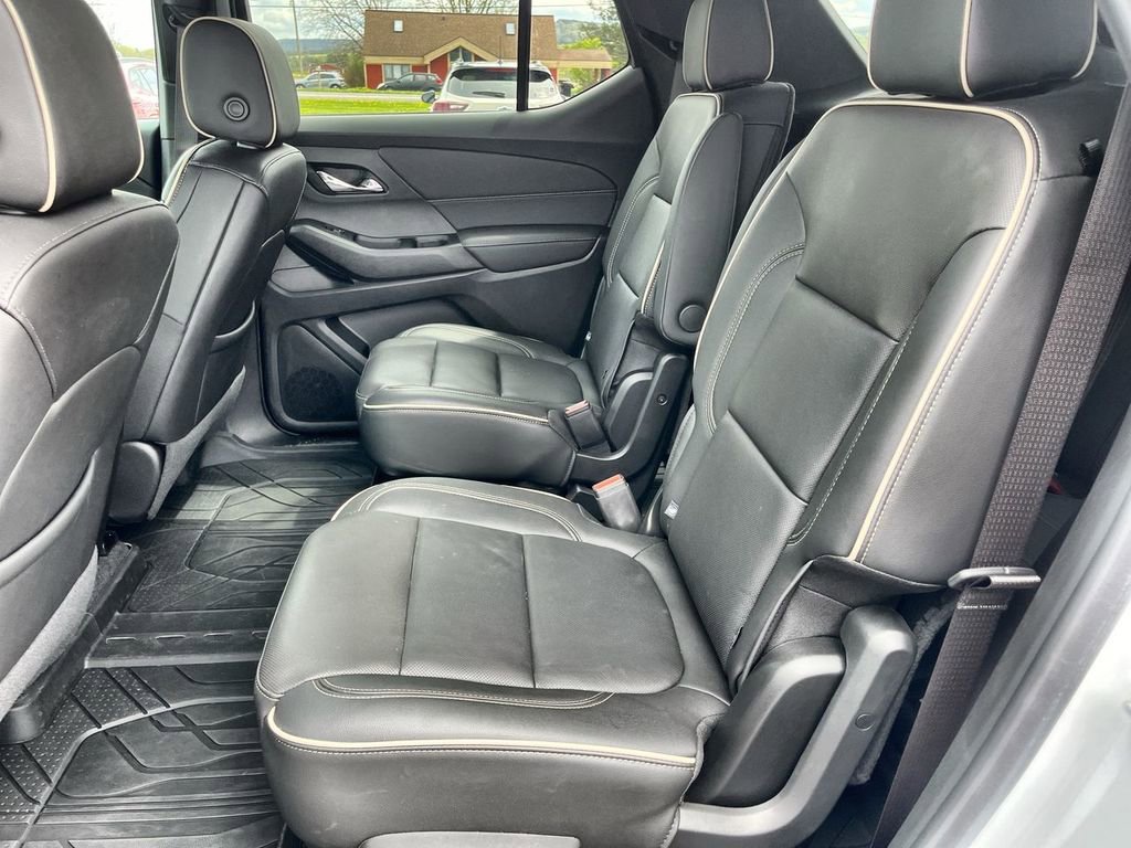 Certified 2023 Chevrolet Traverse Premier w/ Redline Edition AWD/4WD image 26