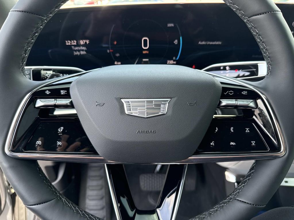 New 2025 Cadillac Lyriq Luxury image 27