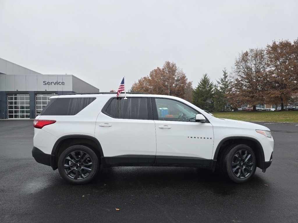 Certified 2021 Chevrolet Traverse RS w/ LPO, Cargo Package image 16