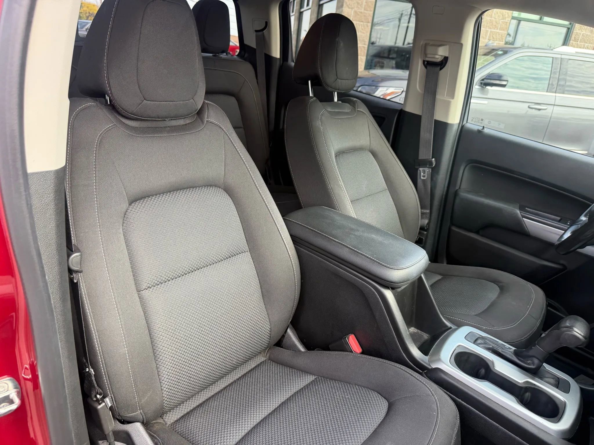 Used 2019 Chevrolet Colorado LT w/ LT Convenience Package image 32