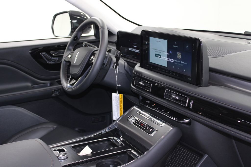 New 2026 Lincoln Aviator AWD image 31