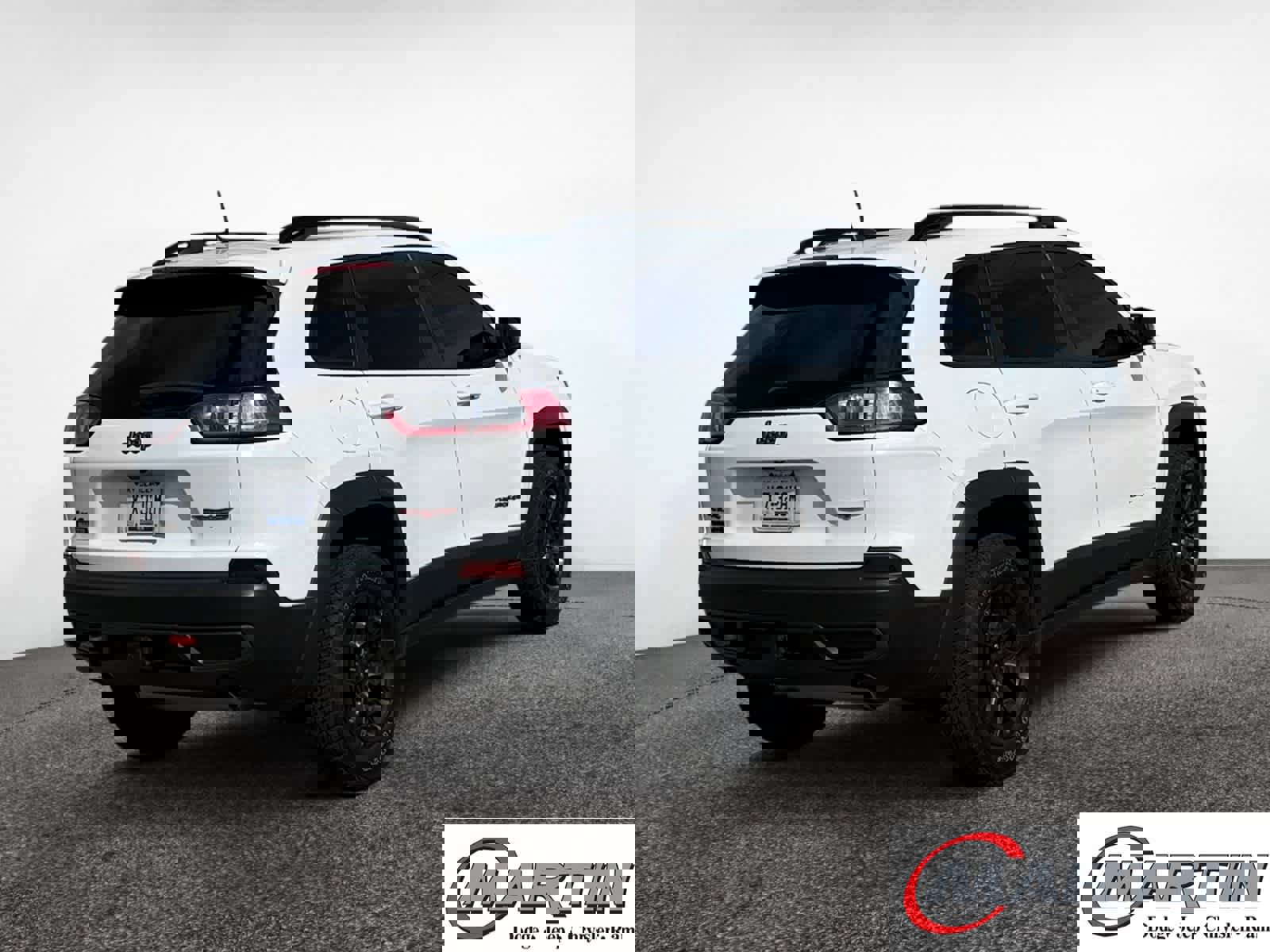 Used 2022 Jeep Cherokee Trailhawk w/ Sun, Sound & Nav Group image 5