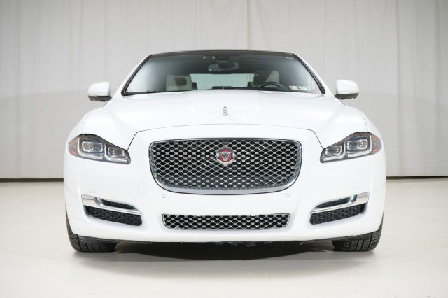 Used 2016 Jaguar XJ L Portfolio image 7