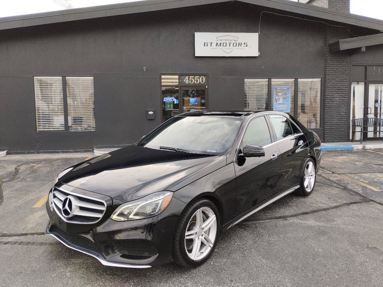 Used 2014 Mercedes-Benz E 550 4MATIC Sedan image 3