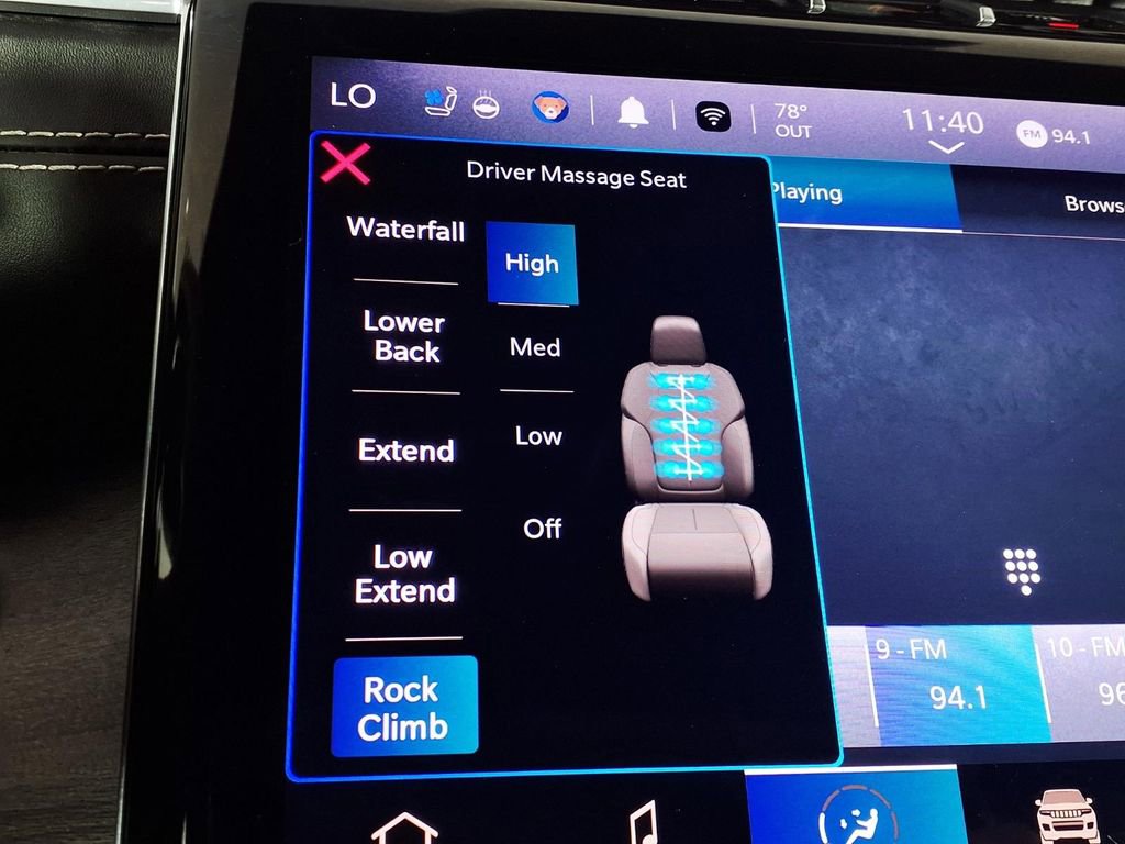 Used 2022 Jeep Grand Cherokee L Overland w/ Luxury Tech Group IV image 13