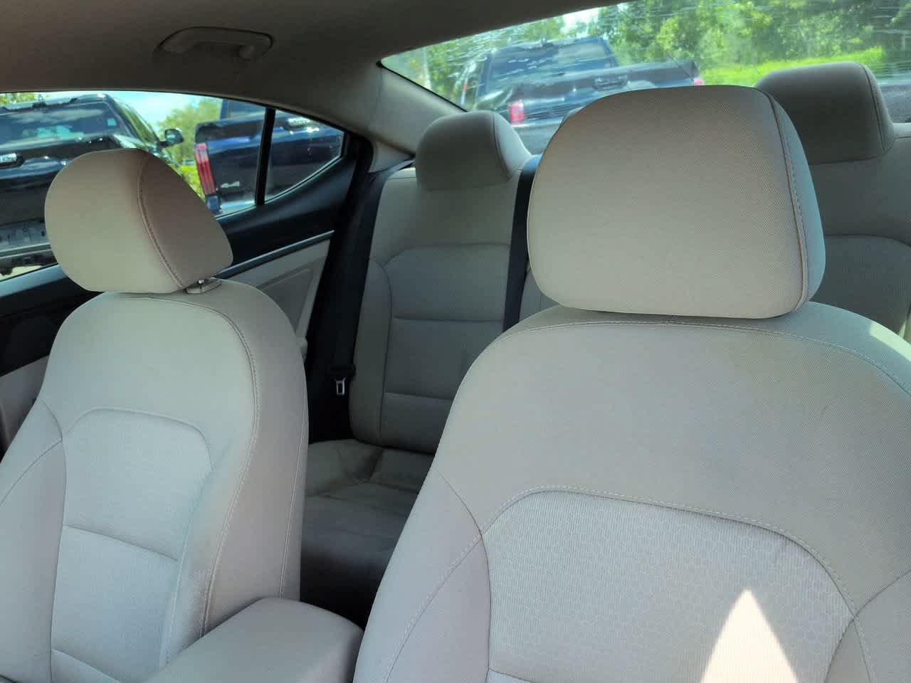 Used 2018 Hyundai Elantra SEL FWD image 8