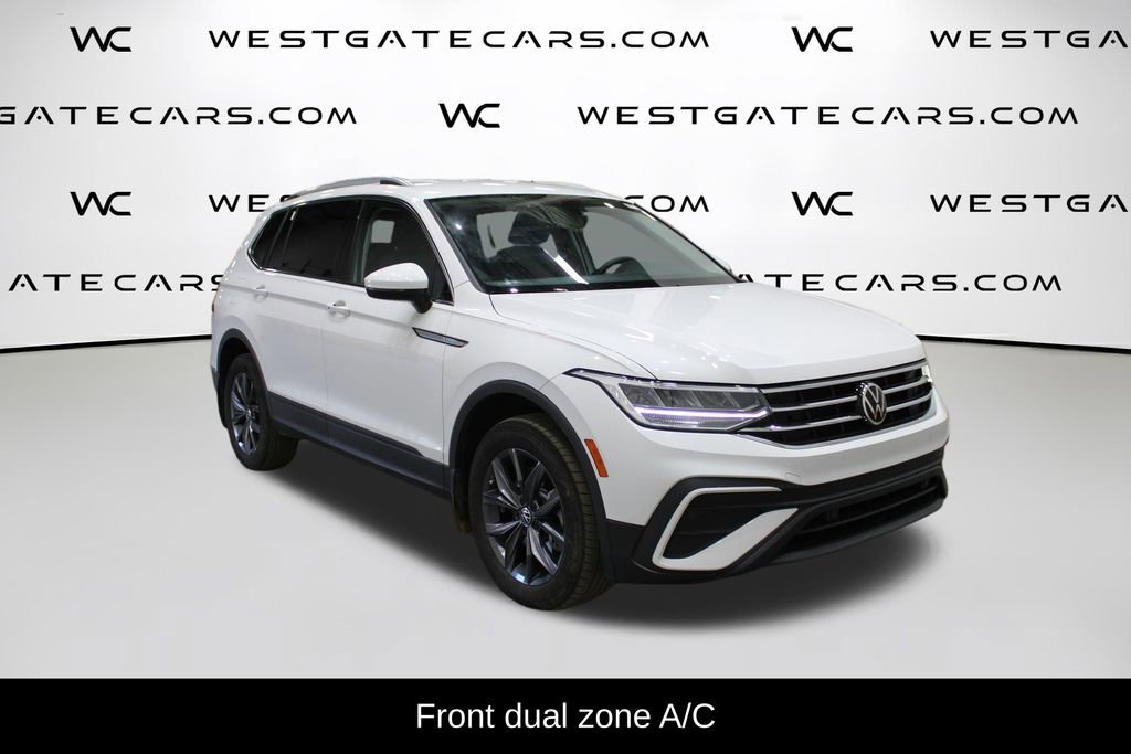 Used 2022 Volkswagen Tiguan SE image 2