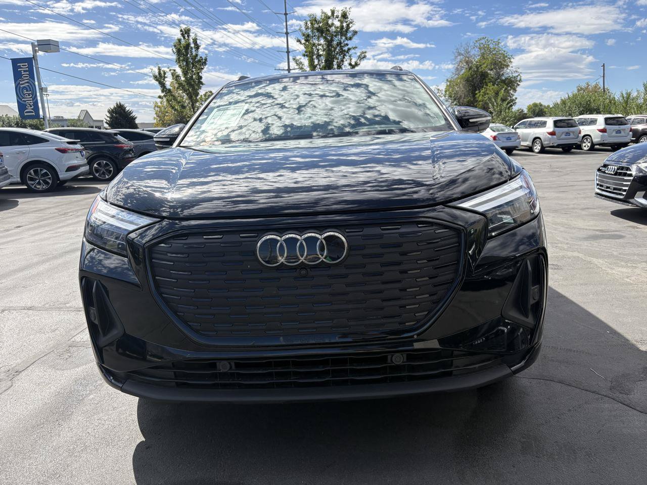 Used 2023 Audi Q4 e-tron Premium Plus w/ Premium Plus AWD/4WD image 2