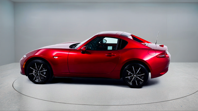 New 2026 MAZDA MX-5 Miata RF Grand Touring w/ Weather Package RWD image 4