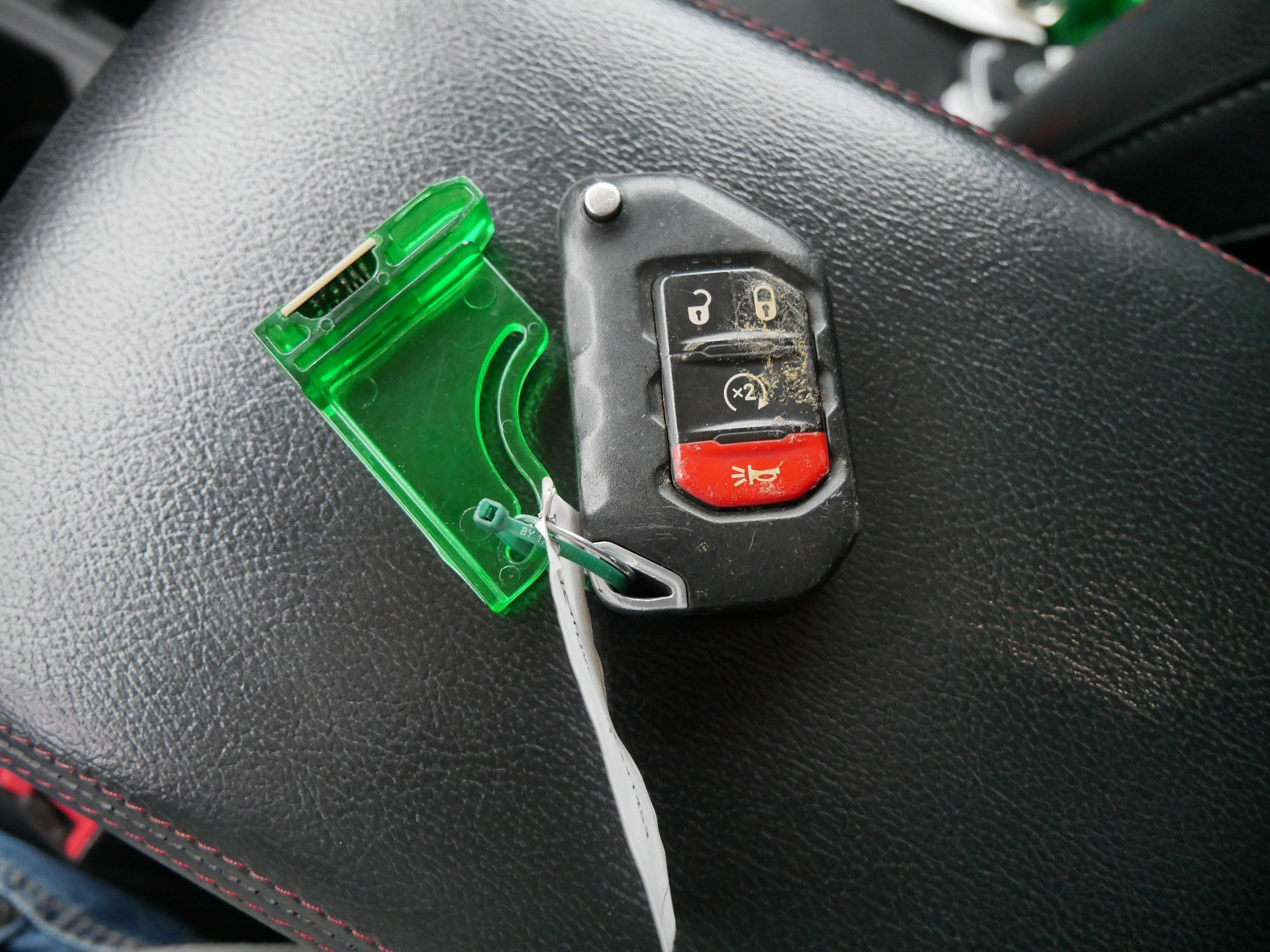 Used 2018 Jeep Wrangler Unlimited Rubicon w/ Cold Weather Group image 33