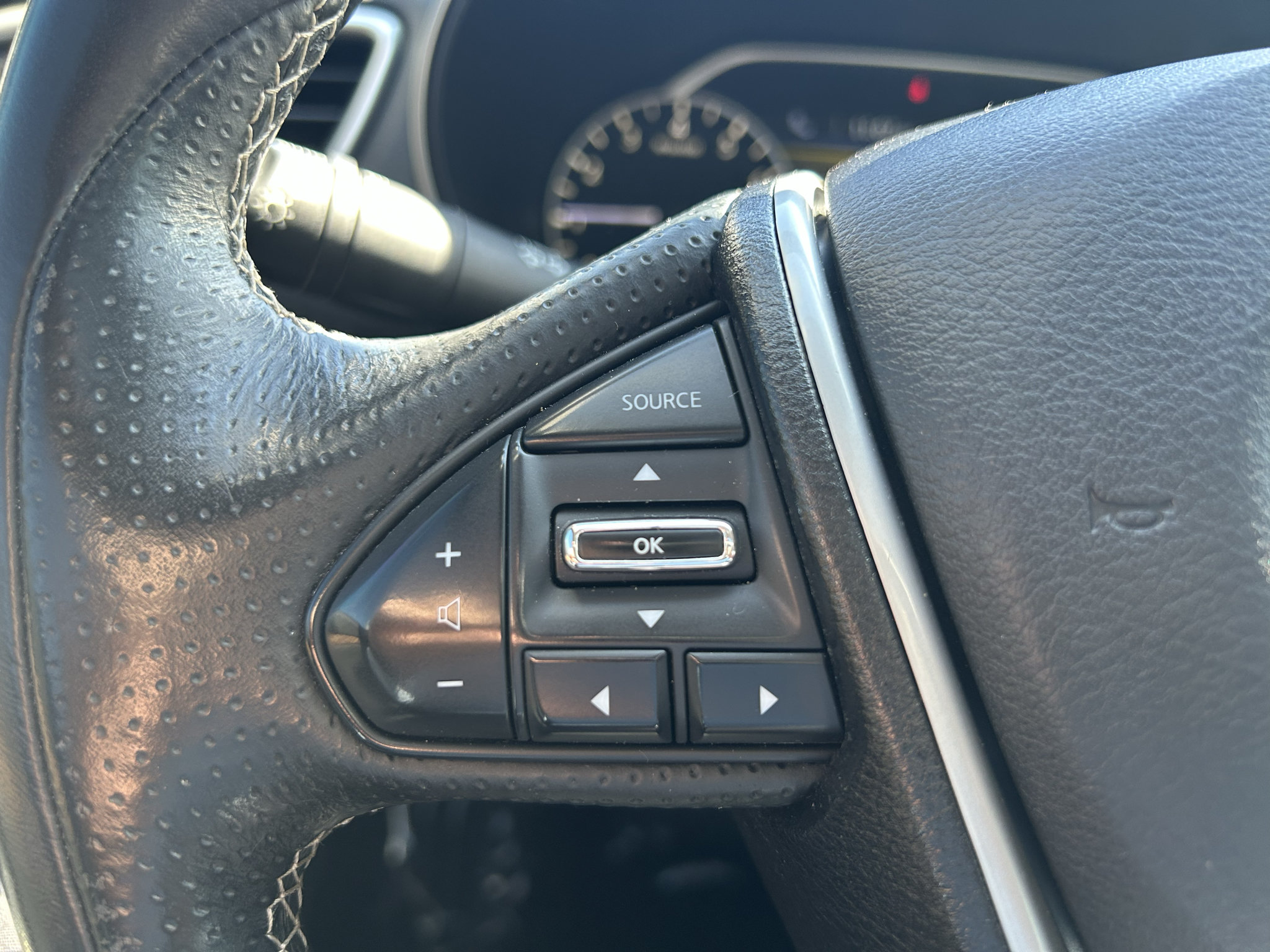Used 2016 Nissan Maxima Platinum FWD image 11