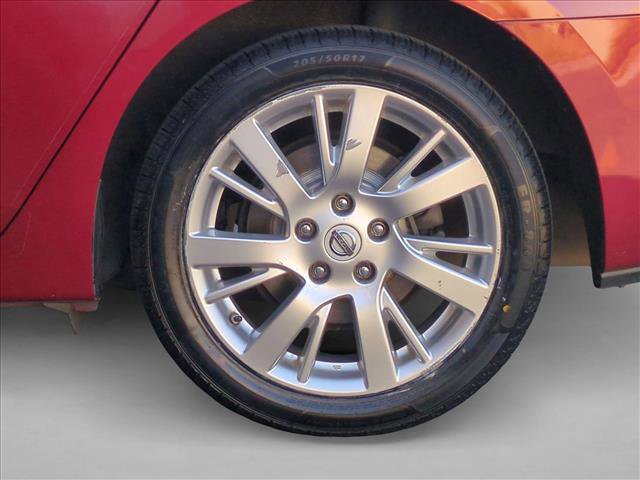 Used 2014 Nissan Sentra SL w/ Premium Package image 24