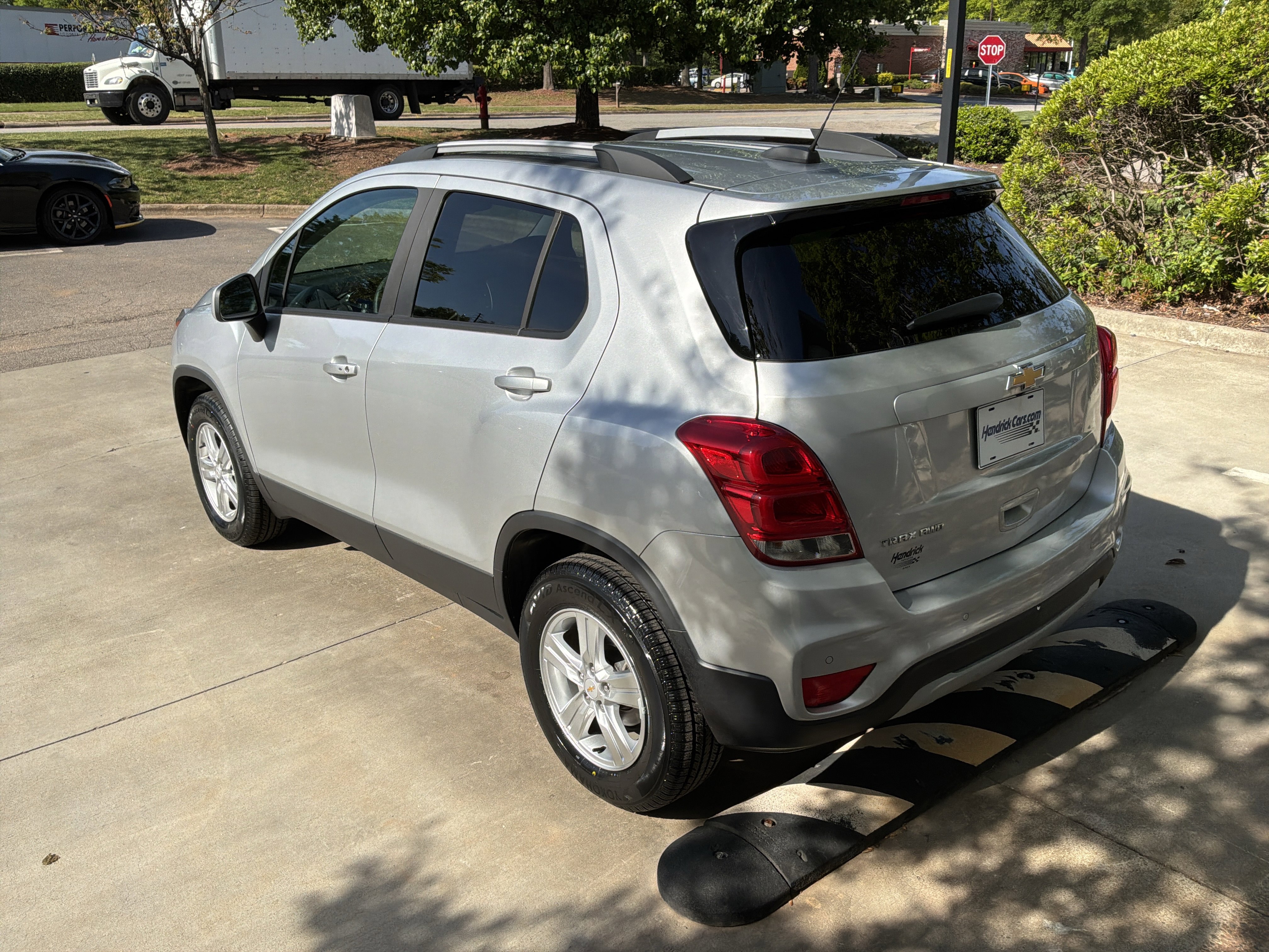 Used 2021 Chevrolet Trax LT w/ Driver Confidence Package image 8