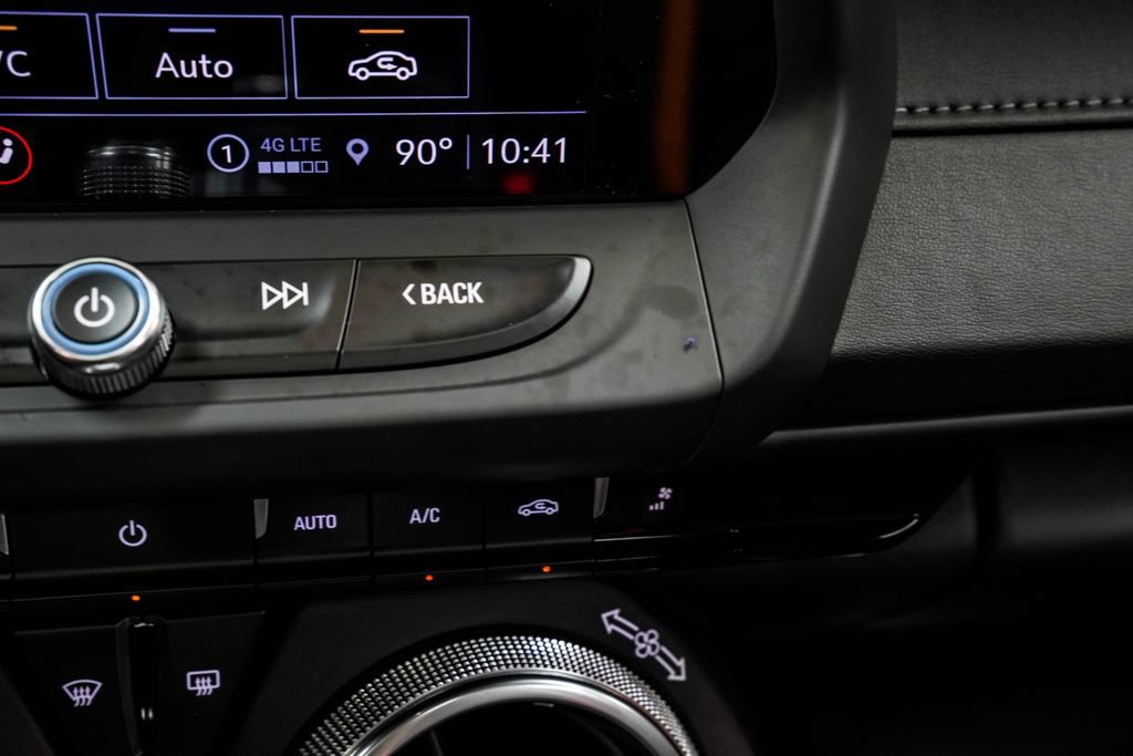 Used 2022 Chevrolet Camaro SS RWD image 28