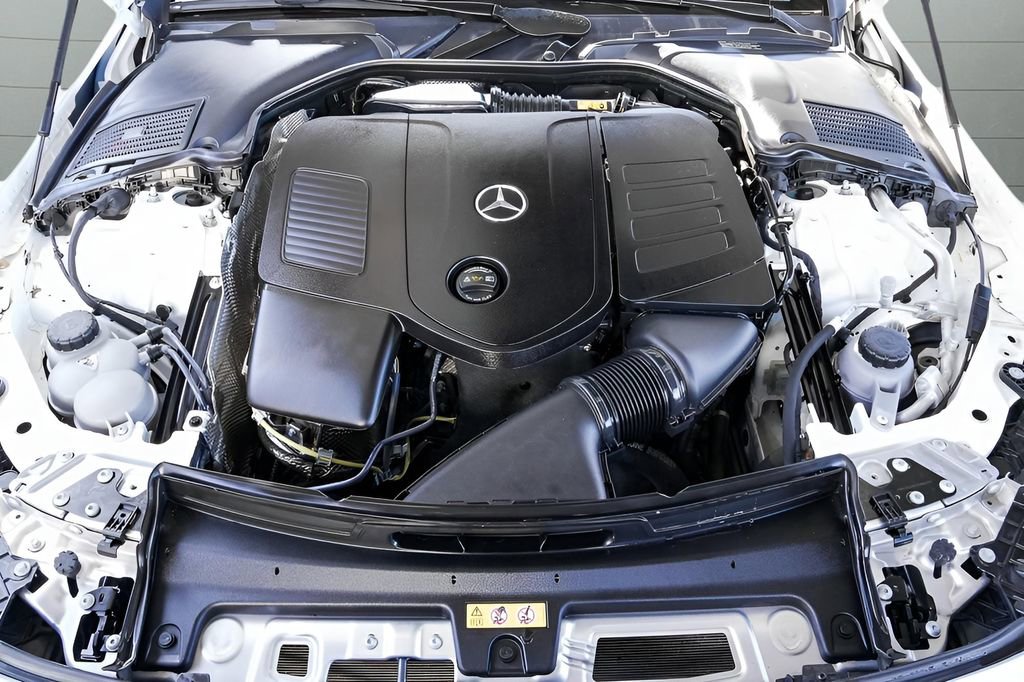 Used 2024 Mercedes-Benz CLE 300 4MATIC Cabriolet image 84