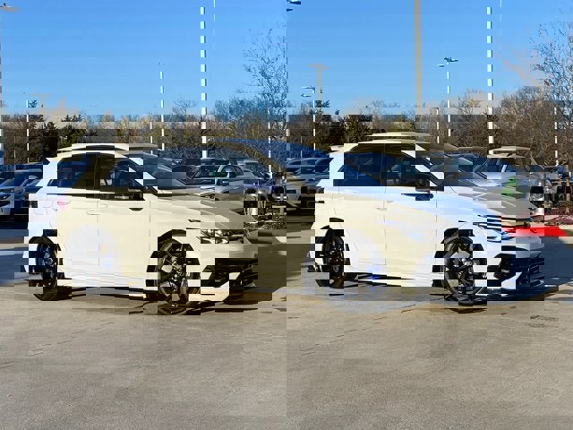 Used 2023 Volkswagen Golf 20th Anniversary Edition image 5