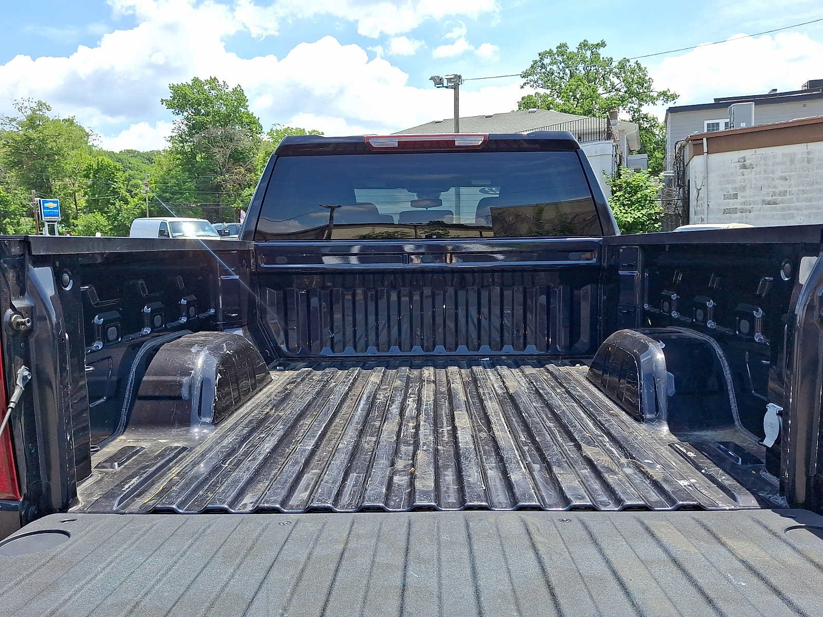 Certified 2022 Chevrolet Silverado 1500 Custom Trail Boss AWD/4WD image 27
