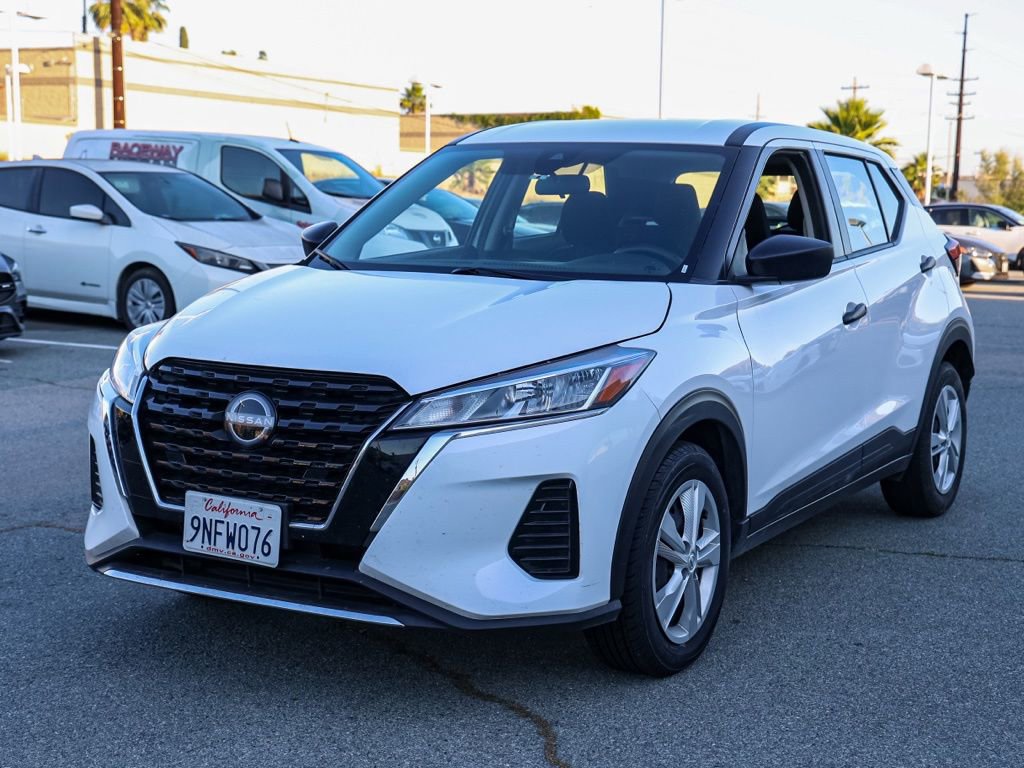 Used 2024 Nissan Kicks S FWD image 8
