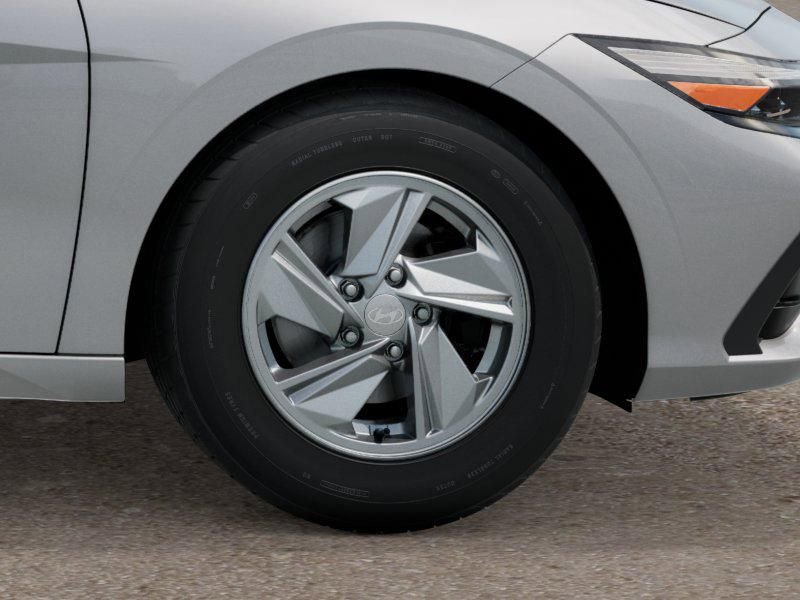 New 2026 Hyundai Elantra SE image 9