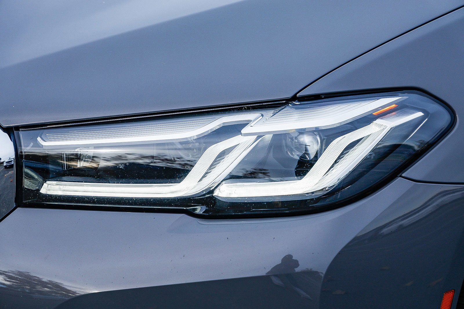 Used 2022 BMW 530i w/ Premium Package image 7