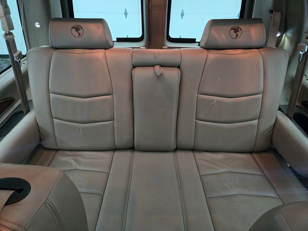 Used 2020 GMC Savana 2500 Extended w/ Enhanced Convenience Package image 53