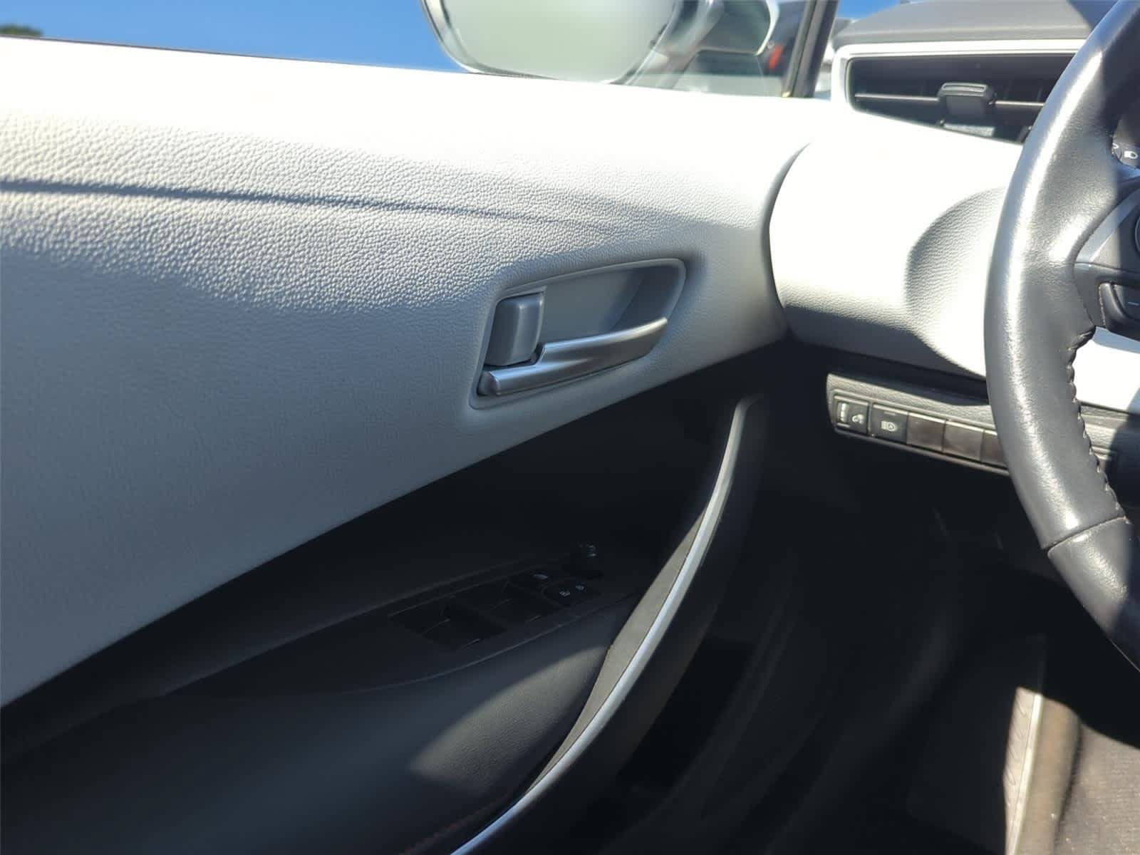 Used 2024 Toyota Corolla SE FWD image 20