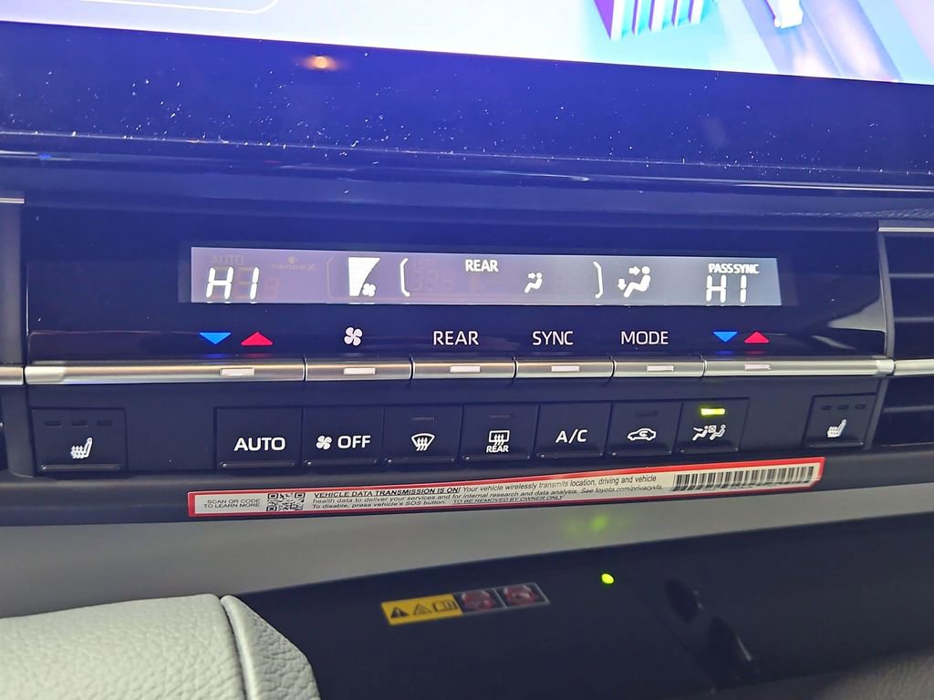 New 2026 Toyota Sienna XLE image 21