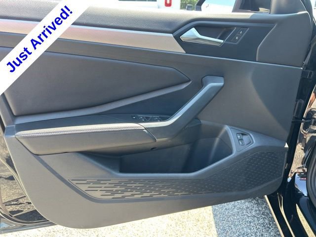 Used 2023 Volkswagen Jetta S FWD image 11