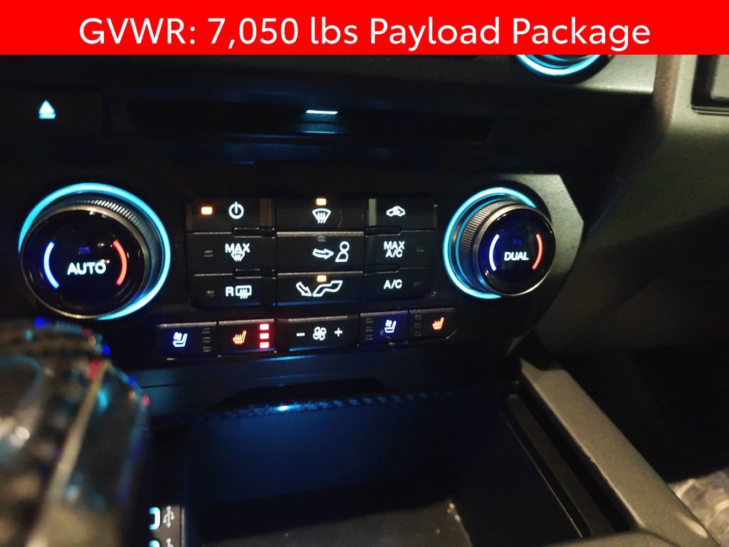 Used 2018 Ford F150 Raptor w/ Equipment Group 802A Luxury image 12