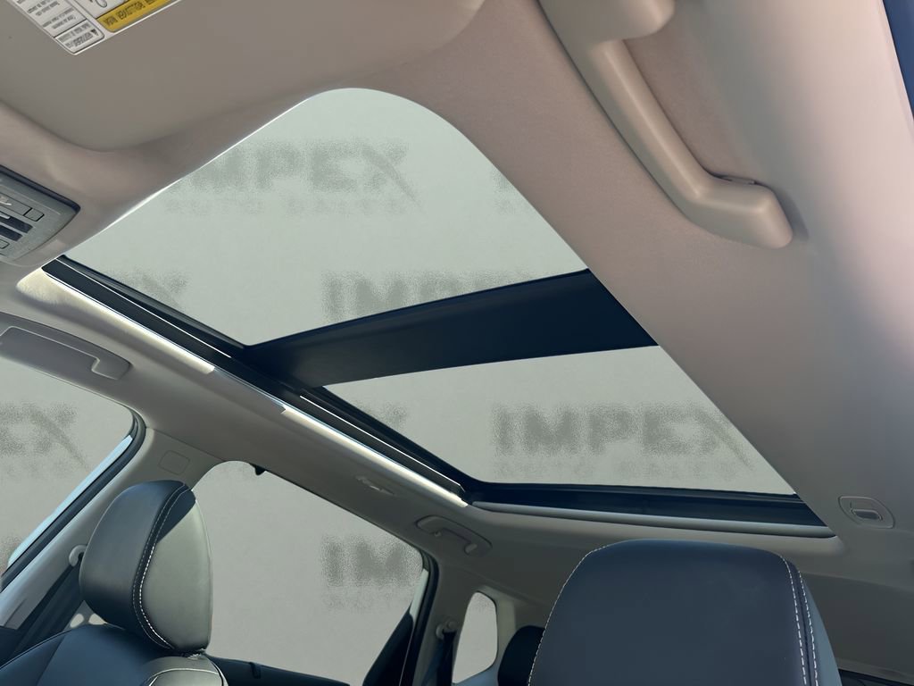 Used 2021 Nissan Rogue SL w/ Premium Package image 12