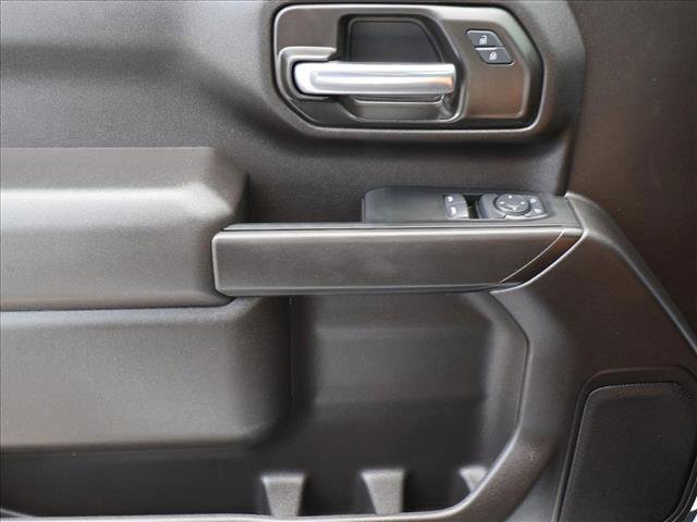 Used 2025 GMC Sierra 2500 Pro AWD/4WD image 11