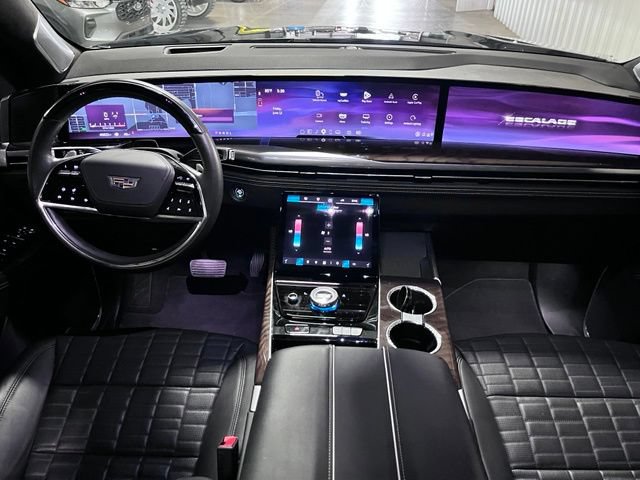 Used 2025 Cadillac Escalade Sport Platinum AWD/4WD image 41
