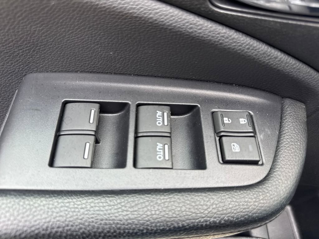 Used 2019 Honda Passport Sport image 15