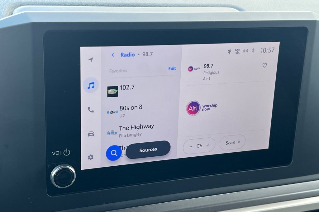 Used 2024 Toyota Tacoma TRD Sport image 14