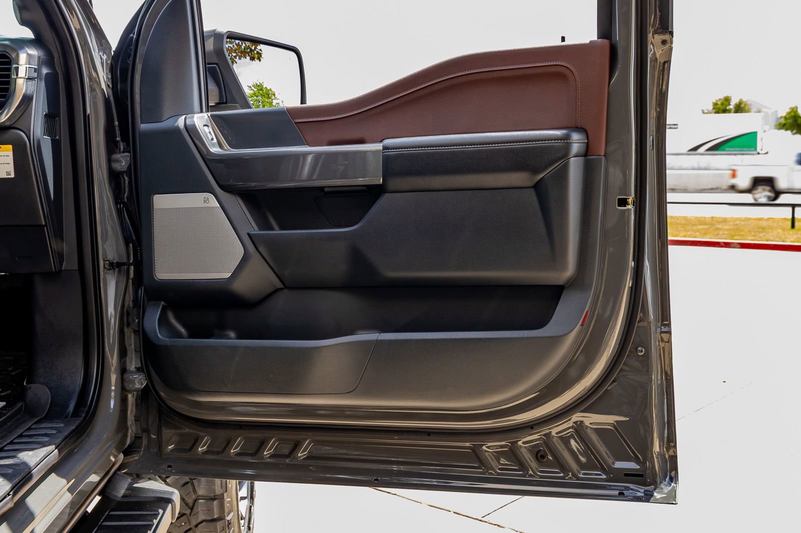 Used 2021 Ford F150 Lariat w/ Equipment Group 502A High image 36