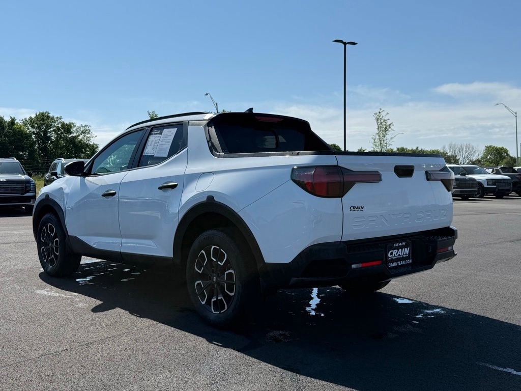 Used 2022 Hyundai Santa Cruz SEL w/ Activity Package FWD image 7