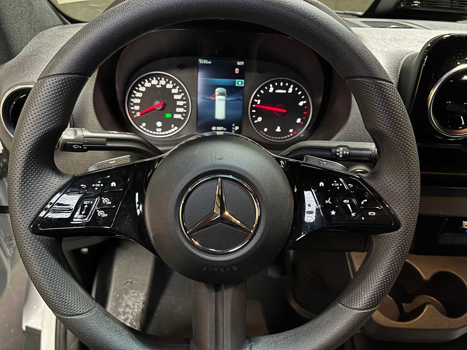 Used 2025 Mercedes-Benz Sprinter 2500 image 22