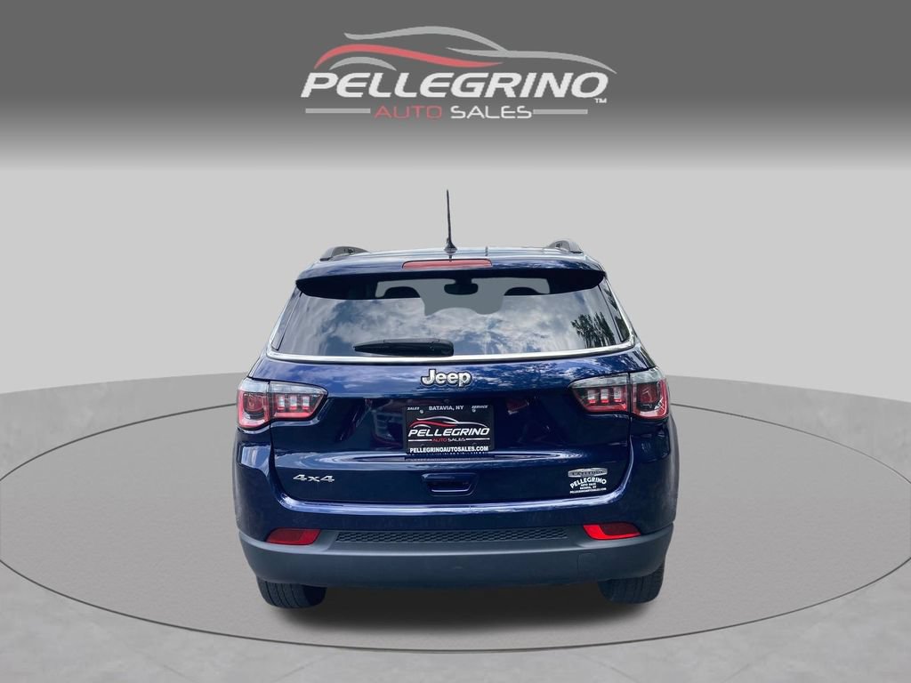 Used 2018 Jeep Compass Latitude AWD/4WD image 6