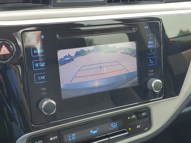 Used 2018 Toyota Corolla LE FWD image 20