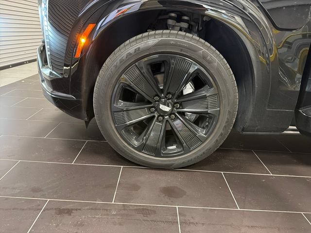 Certified 2026 Cadillac Vistiq Sport AWD/4WD image 28