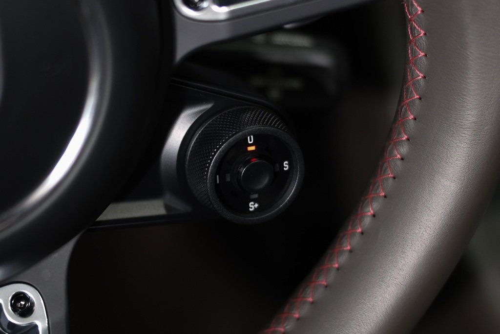 Used 2019 Porsche 911 Turbo image 54