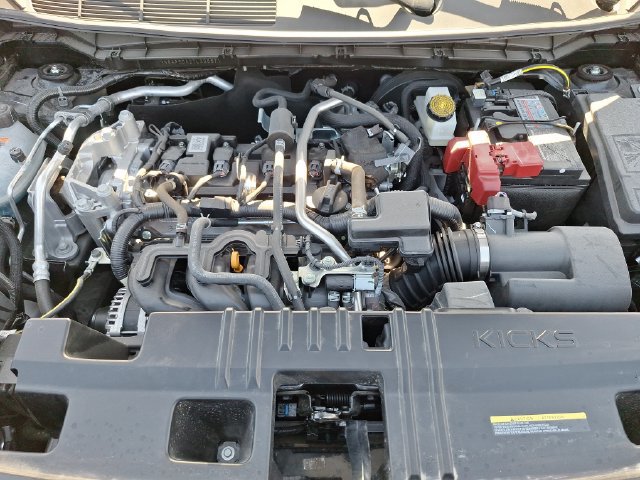 New 2026 Nissan Kicks SR w/ Cold Weather Package FWD image 21