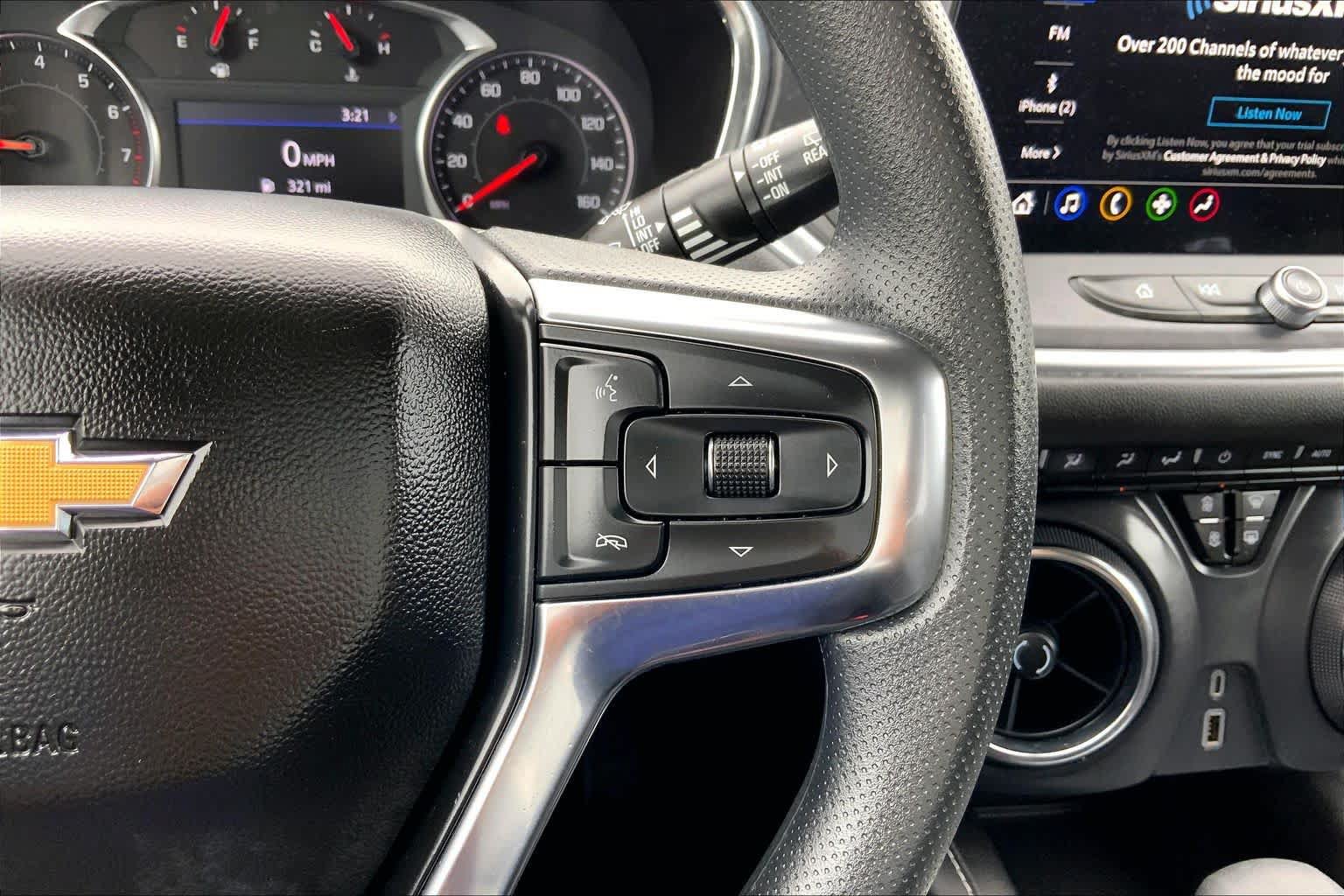 Certified 2025 Chevrolet Blazer LT FWD image 24
