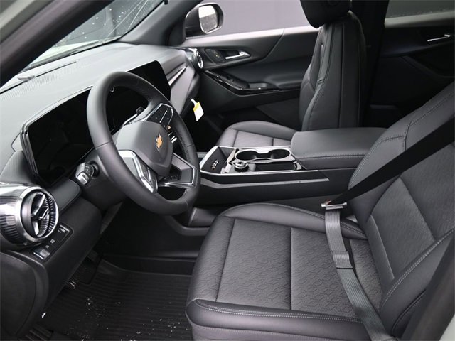 New 2026 Chevrolet Equinox LT w/ Convenience Package II image 8