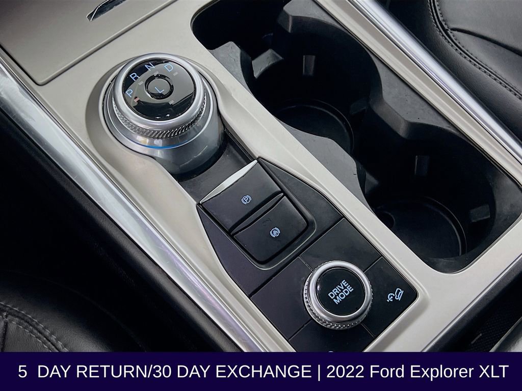 Used 2022 Ford Explorer XLT w/ Equipment Group 202A image 23