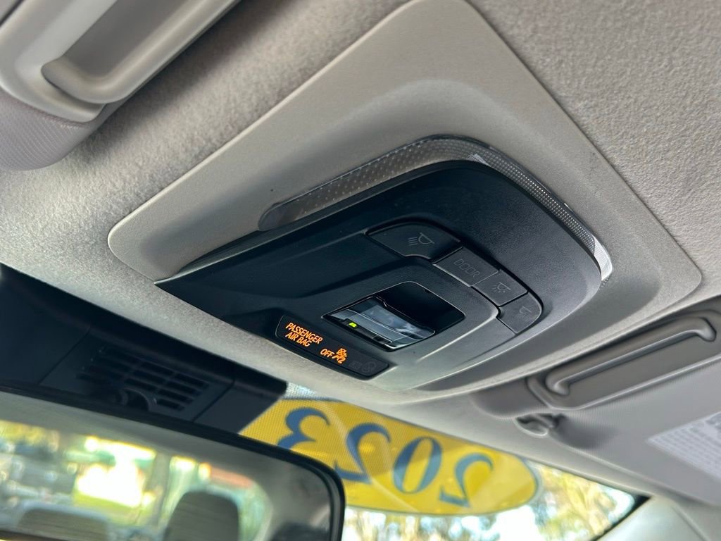 Used 2023 Toyota Corolla LE image 47