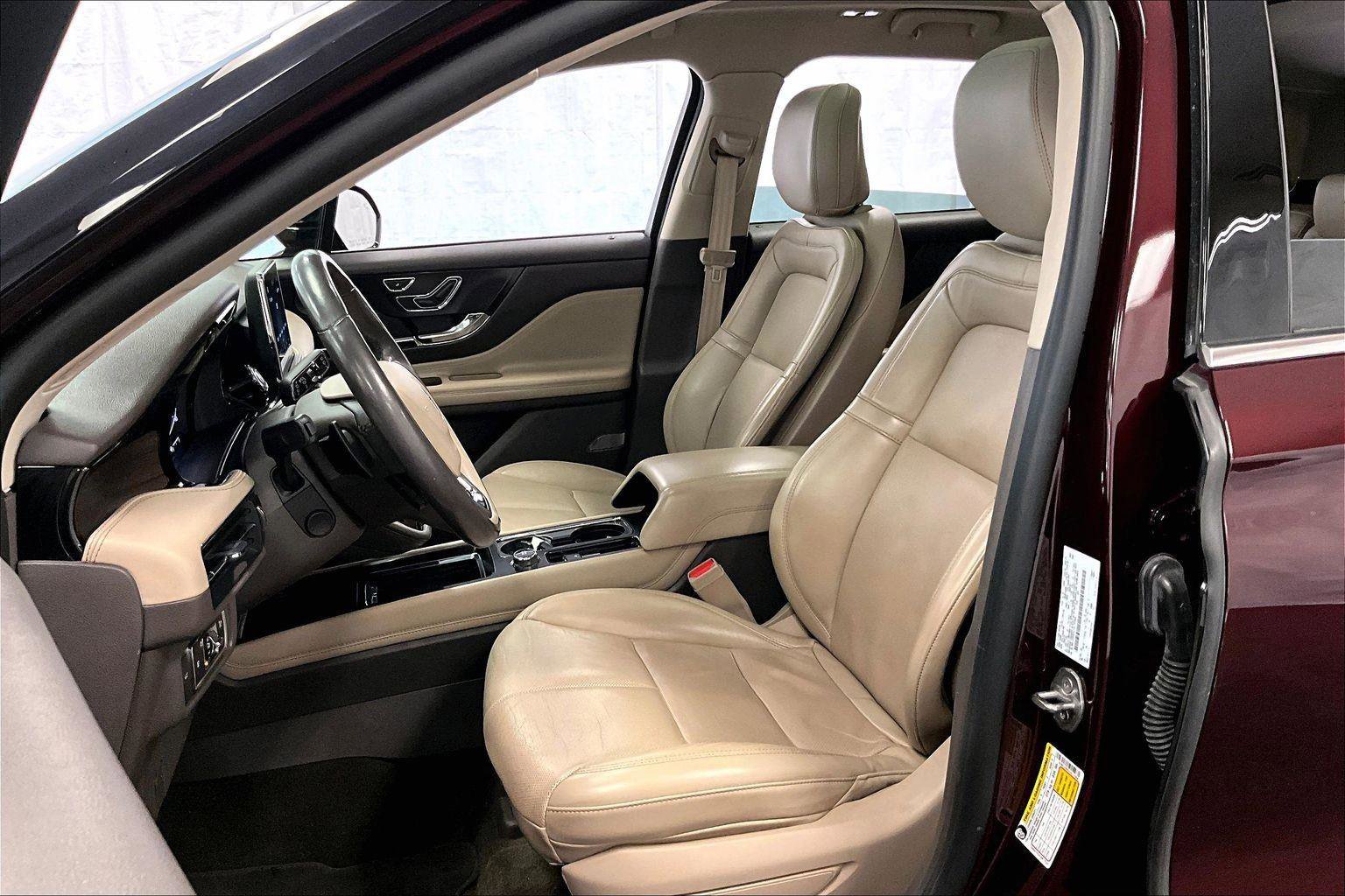 Used 2020 Lincoln Corsair Reserve w/ Elements Package image 24