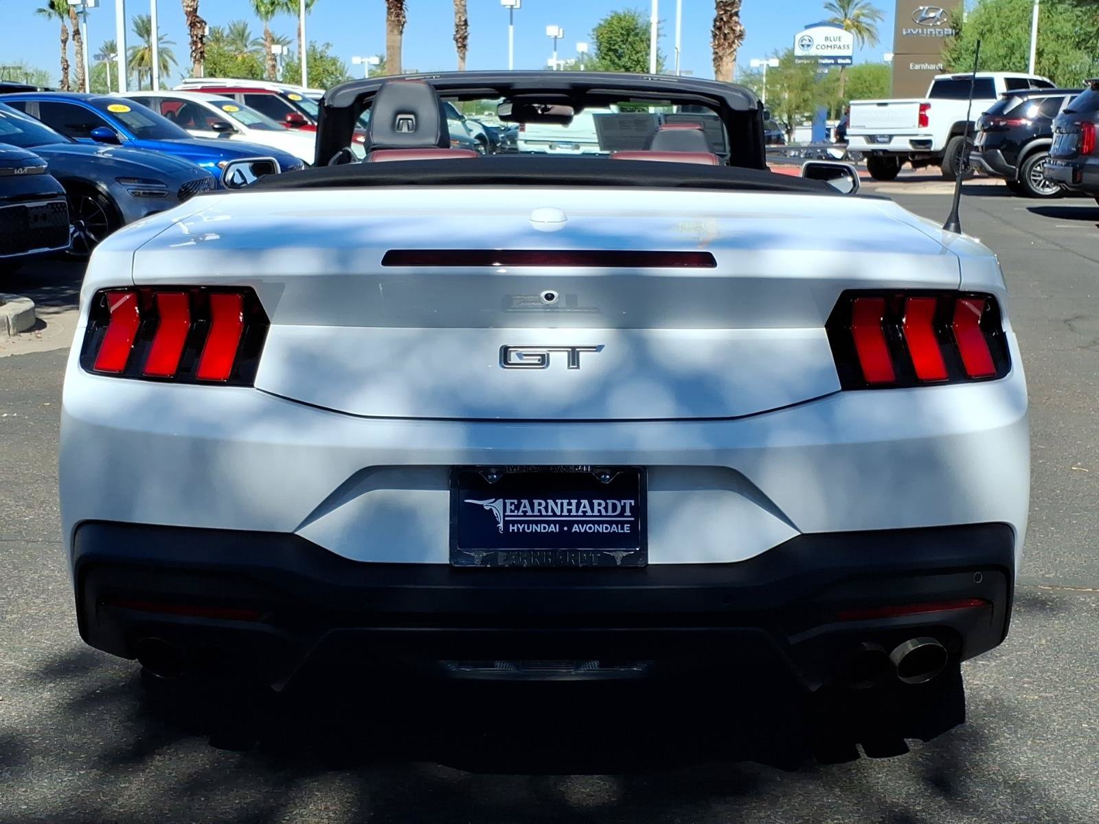 Used 2025 Ford Mustang GT Premium w/ GT Performance Package RWD image 4