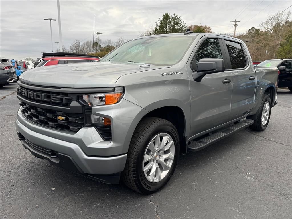 Used 2025 Chevrolet Silverado 1500 Custom AWD/4WD image 7