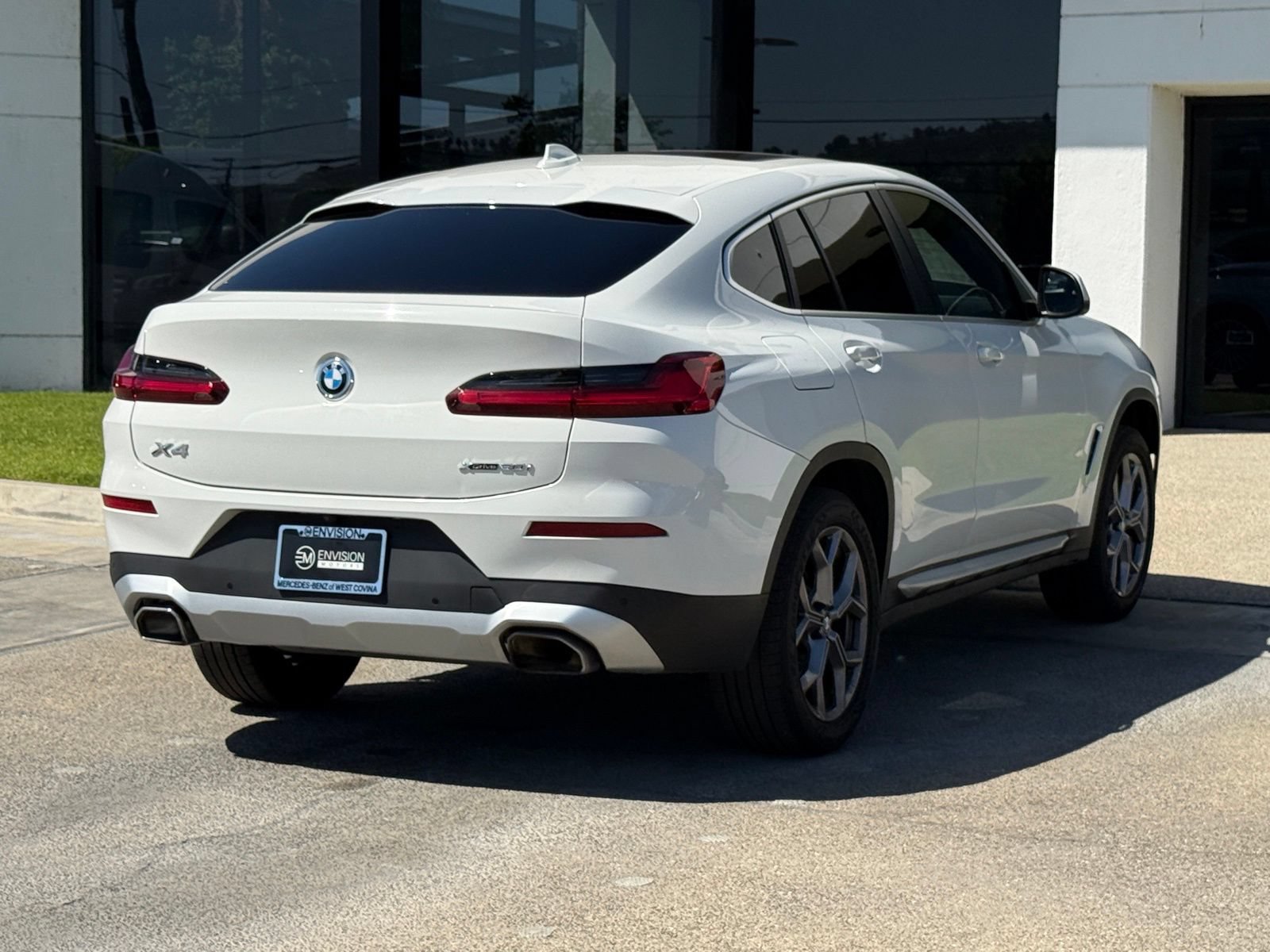 Used 2023 BMW X4 xDrive30i w/ Convenience Package AWD/4WD image 15